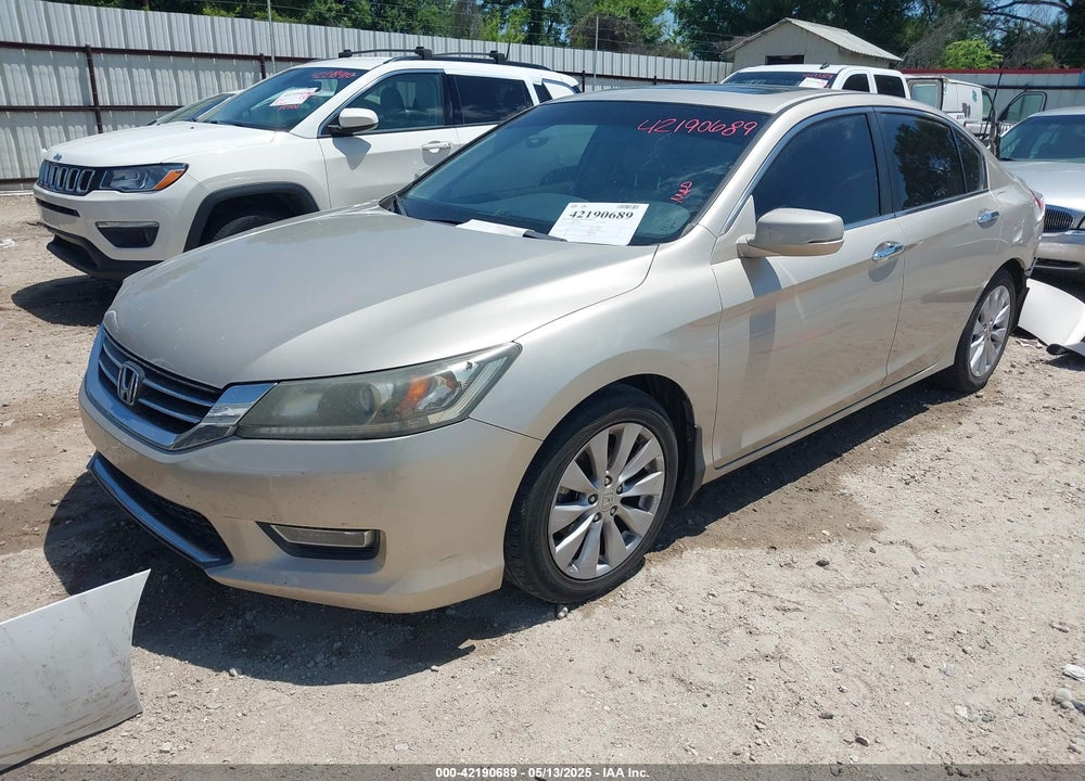 2013 HONDA ACCORD EX VIN: 1HGCR2F78DA272736