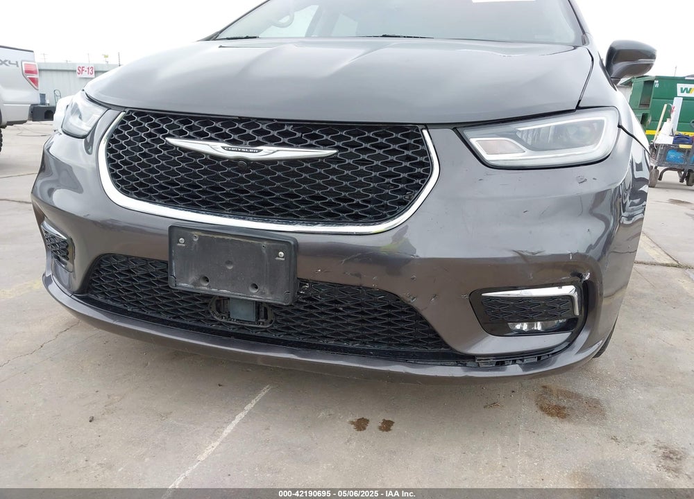2021 CHRYSLER PACIFICA TOURING L VIN: 2C4RC1BG3MR574439