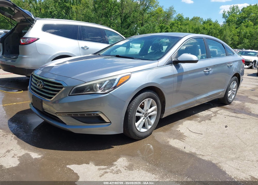 2015 HYUNDAI SONATA SE VIN: 5NPE24AF4FH169296