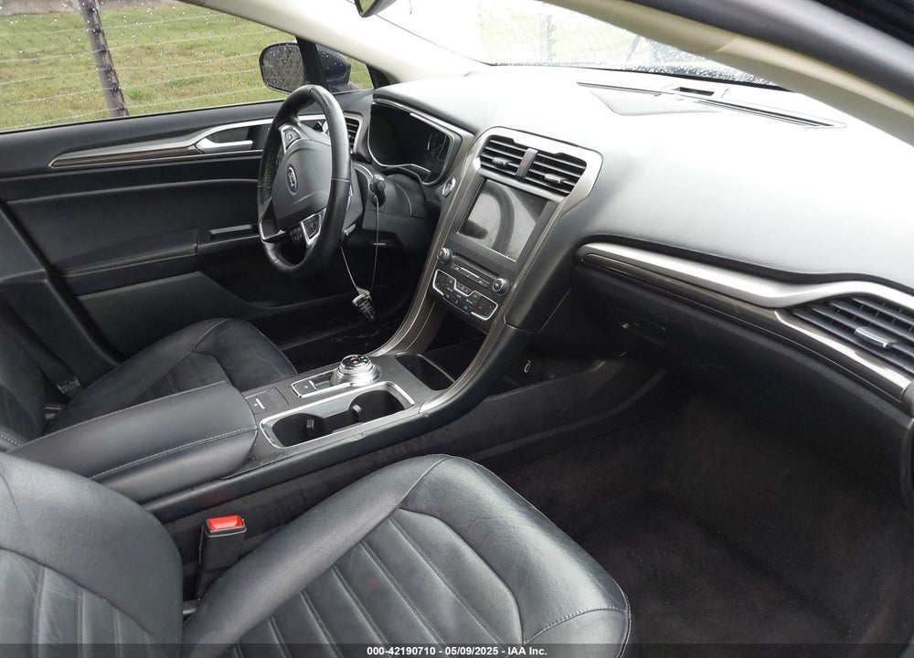 2017 FORD FUSION SE VIN: 3FA6P0HD1HR292109