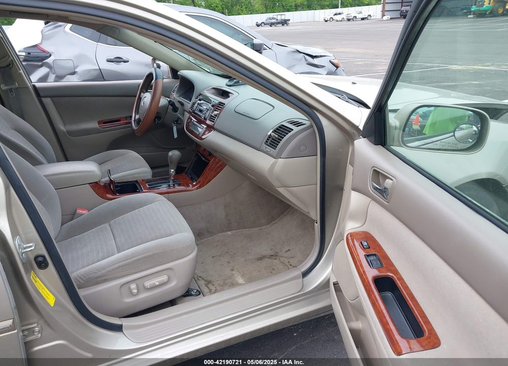 2005 TOYOTA CAMRY VIN: 4T1BE30K35U098868