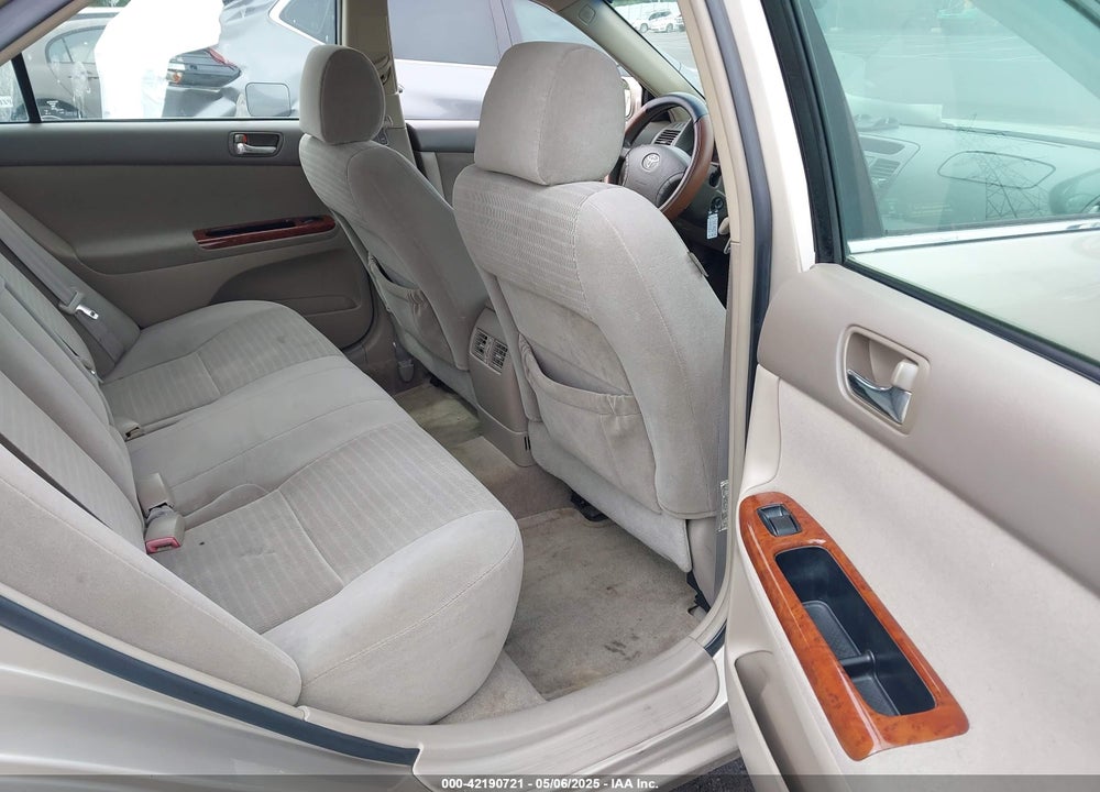 2005 TOYOTA CAMRY VIN: 4T1BE30K35U098868