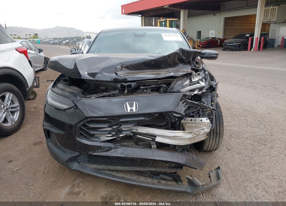 2024 HONDA HR-V 2WD SPORT/2WD SPORT W/O BSI VIN: 3CZRZ1H55RM707358