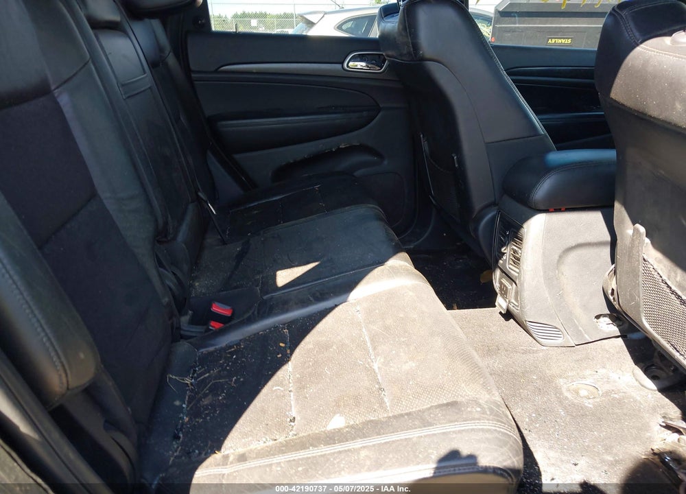 2018 JEEP GRAND CHEROKEE VIN: 1C4RJFAG6JC147832