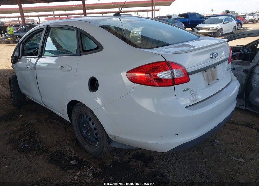 2011 FORD FIESTA VIN: 3FADP4BJ7BM228979