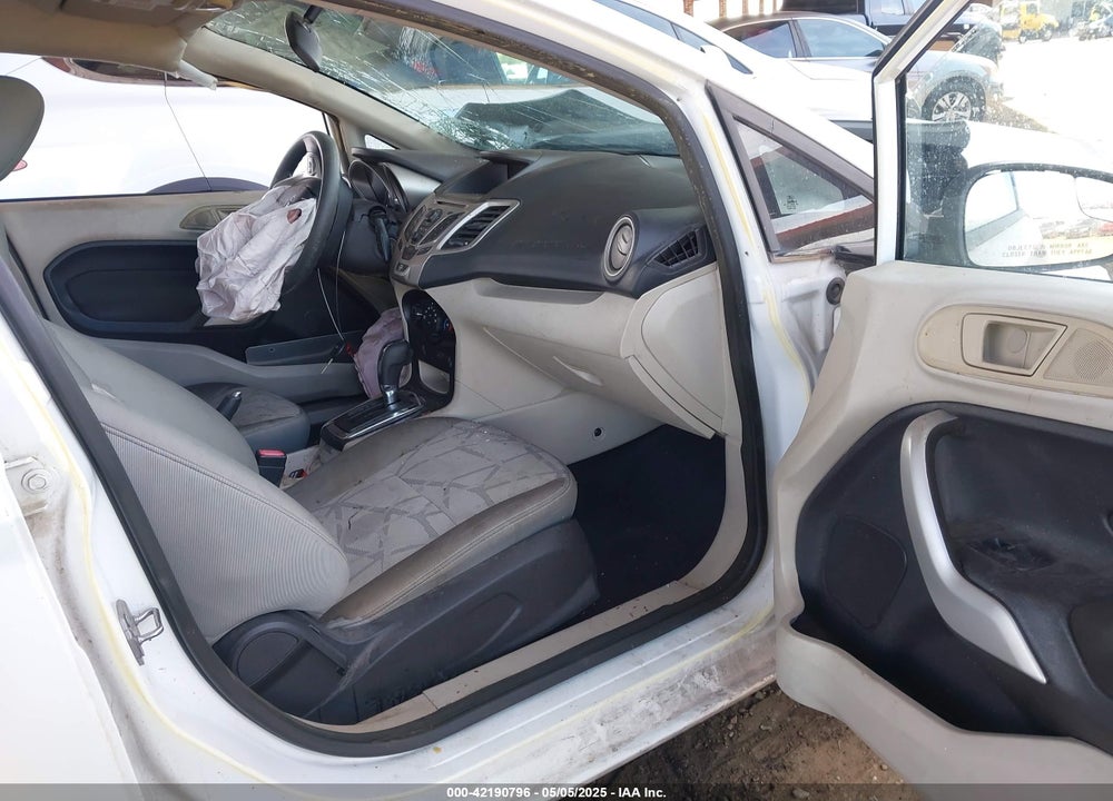 2011 FORD FIESTA VIN: 3FADP4BJ7BM228979