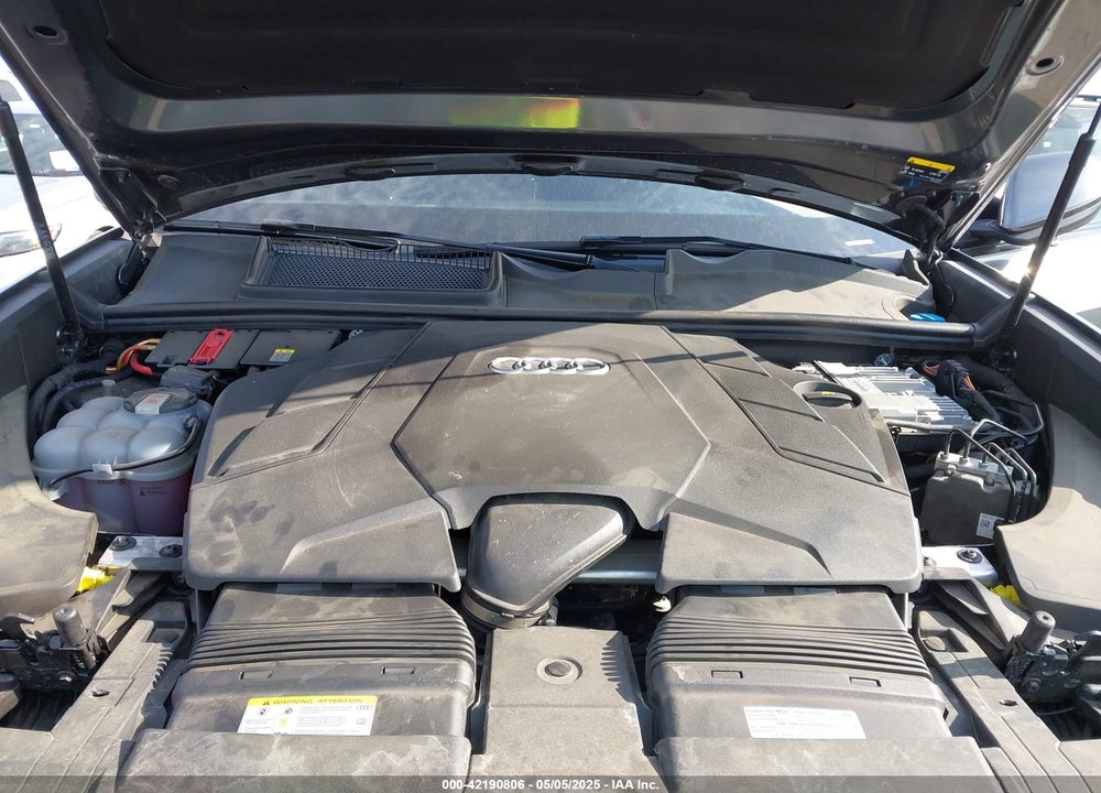 2022 AUDI Q8 VIN: WA1EVBF16ND007905