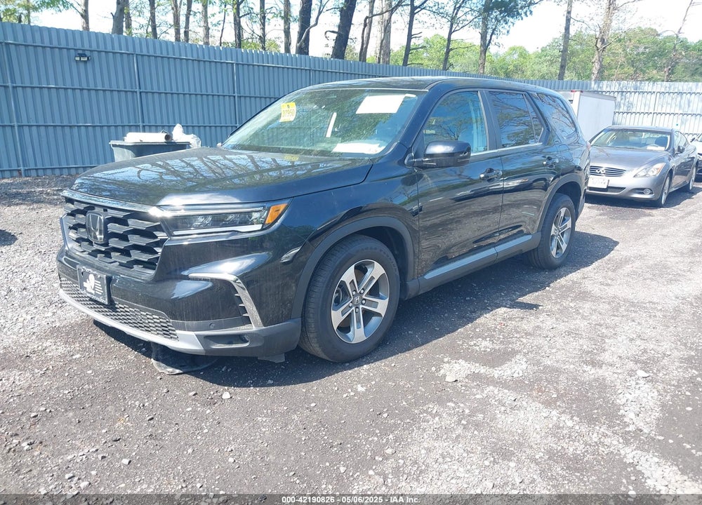 2025 HONDA PILOT VIN: 5FNYG1H43SB004785