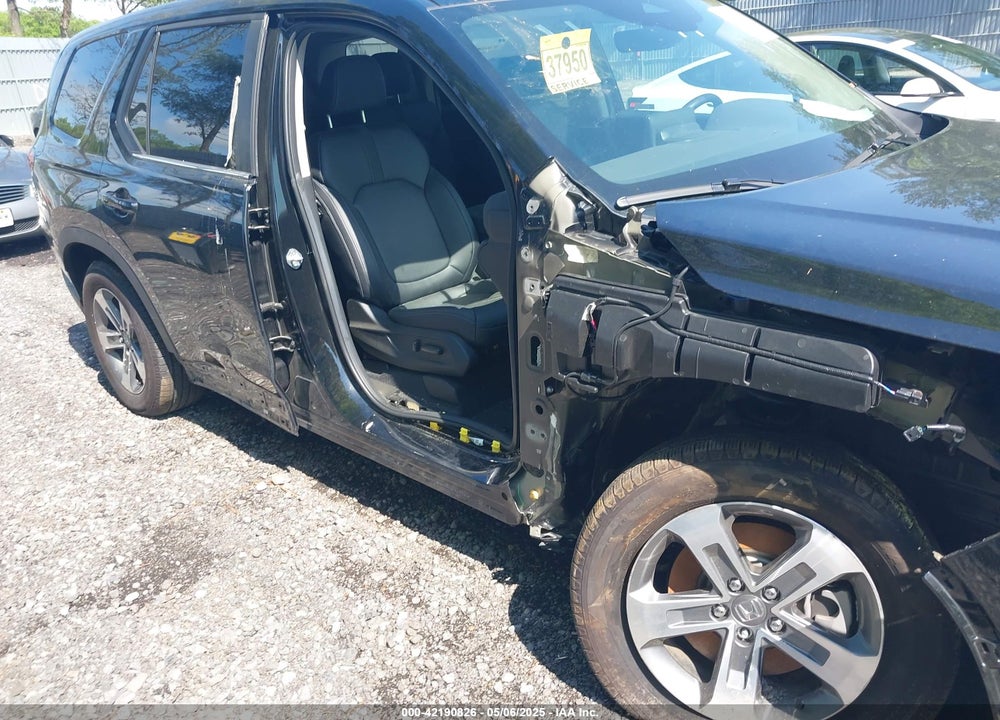 2025 HONDA PILOT VIN: 5FNYG1H43SB004785