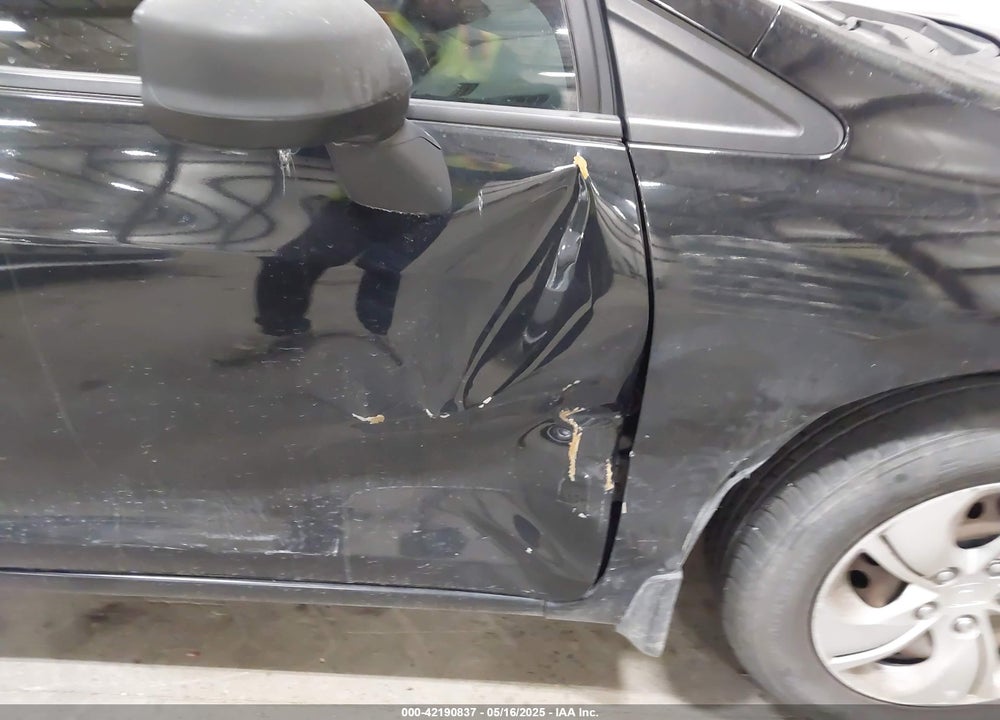 2013 HONDA CIVIC VIN: 19XFB2F53DE069586