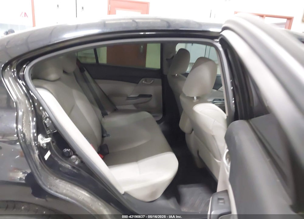 2013 HONDA CIVIC VIN: 19XFB2F53DE069586