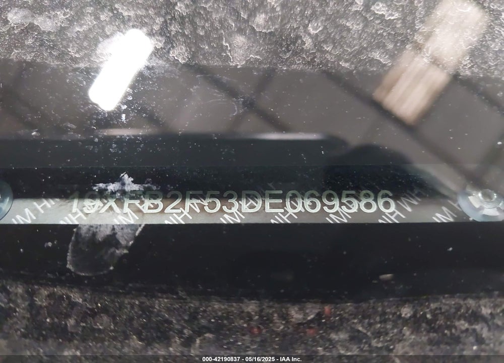 2013 HONDA CIVIC VIN: 19XFB2F53DE069586