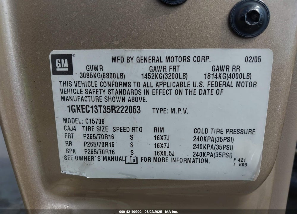 2005 GMC YUKON VIN: 1GKEC13T35R222063