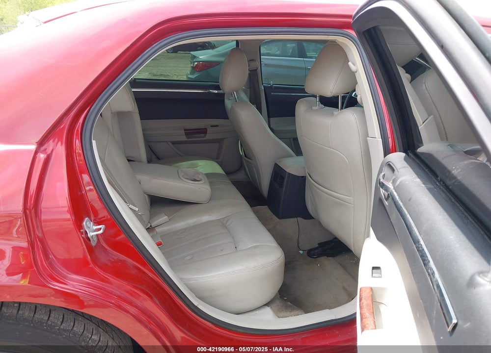 2007 CHRYSLER 300C VIN: 2C3KA63H87H868963