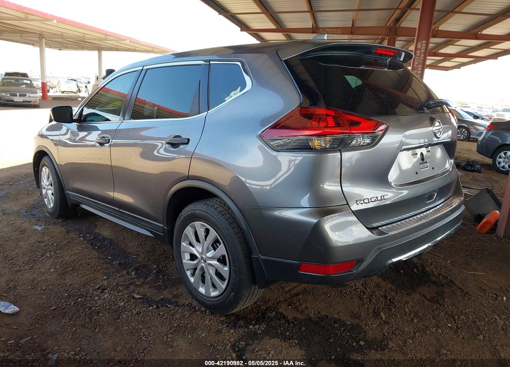 2018 NISSAN ROGUE VIN: KNMAT2MT2JP622880
