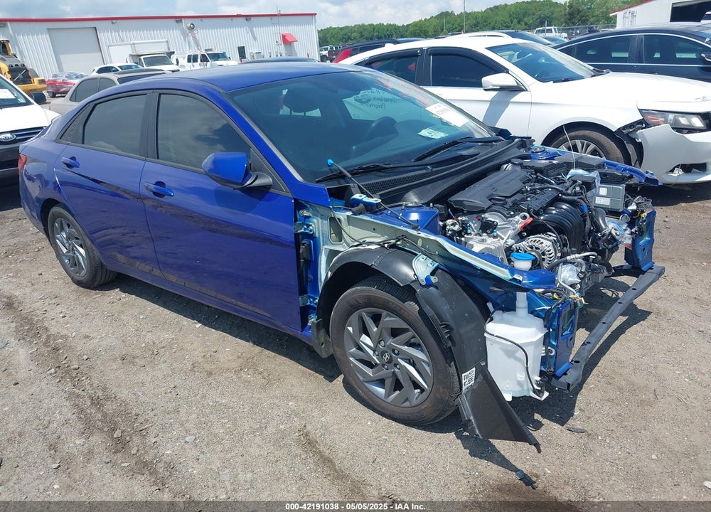 2024 HYUNDAI ELANTRA SEL VIN: KMHLM4DG8RU770920