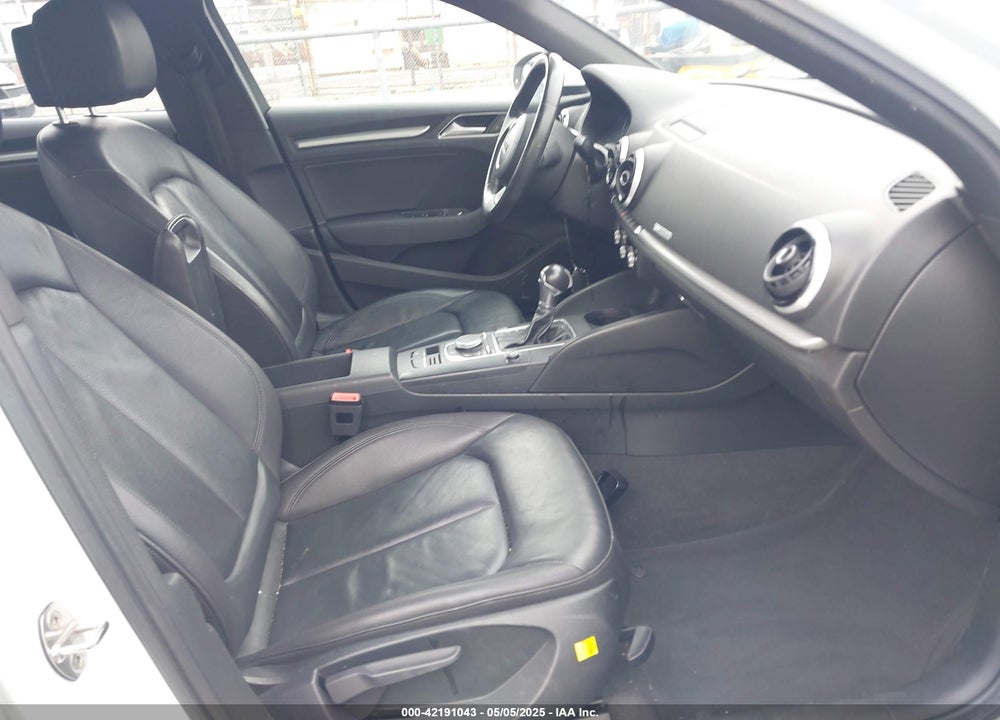 2016 AUDI A3 1.8T PREMIUM VIN: WAUA7GFF4G1117537