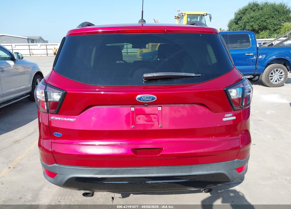 2017 FORD ESCAPE VIN: 1FMCU0GD5HUC24584