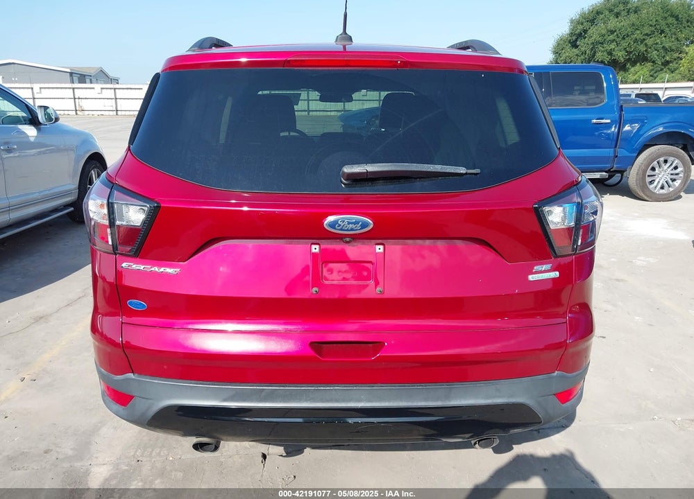 2017 FORD ESCAPE VIN: 1FMCU0GD5HUC24584