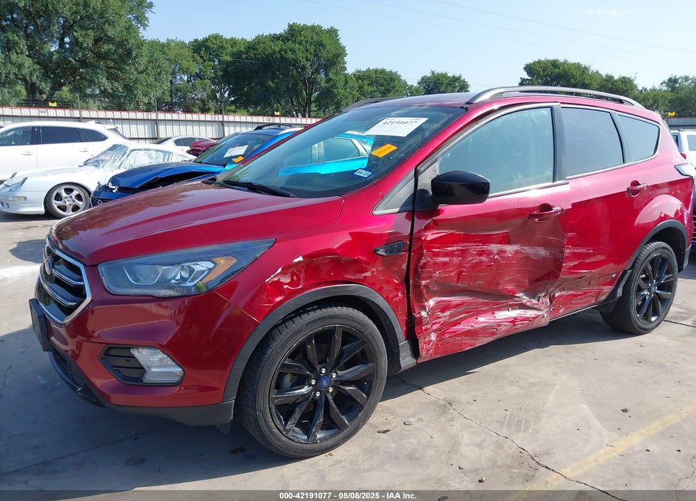 2017 FORD ESCAPE VIN: 1FMCU0GD5HUC24584