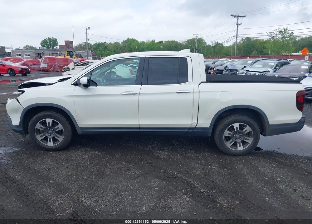 2019 HONDA RIDGELINE VIN: 5FPYK3F75KB020713