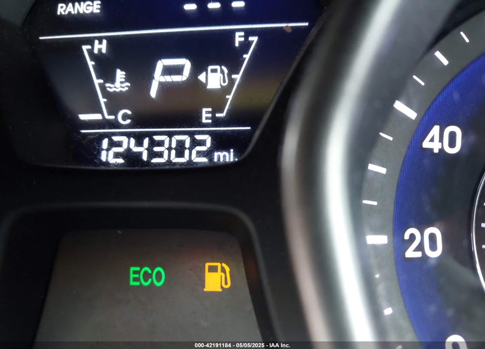 2015 HYUNDAI ELANTRA VIN: 5NPDH4AE5FH596309