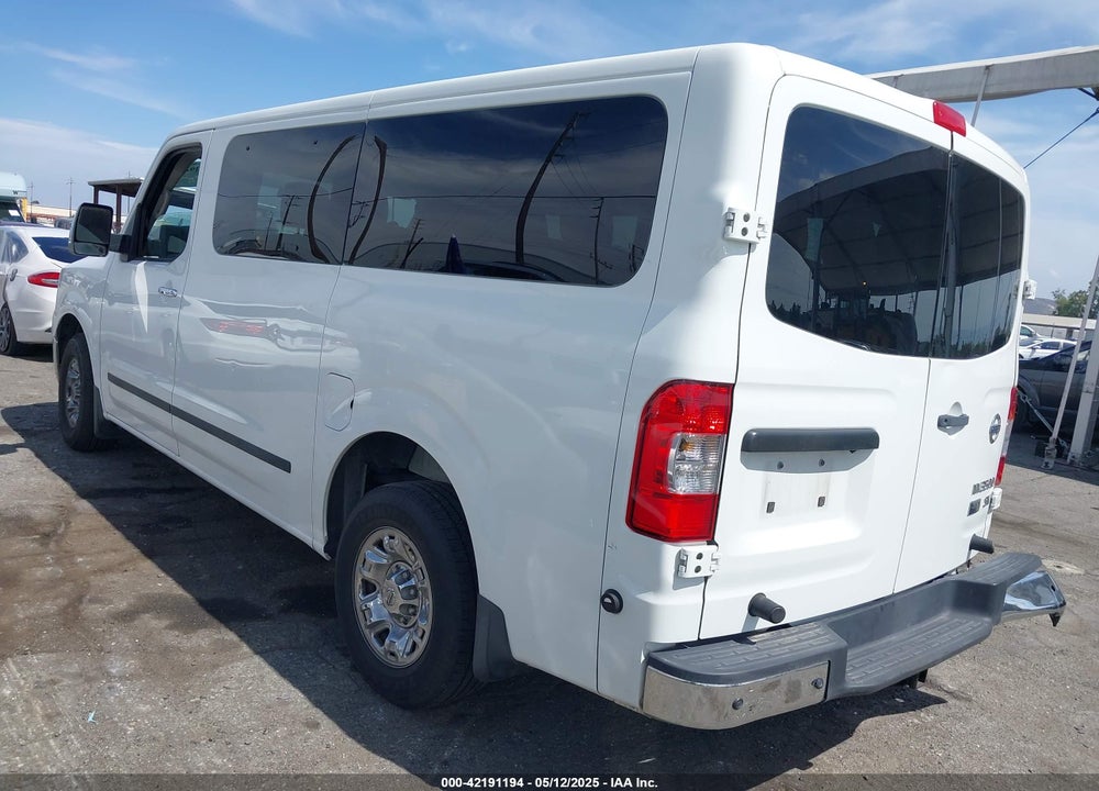 2013 NISSAN NV PASSENGER NV3500 HD SV V6 VIN: 5BZBF0AA9DN201418