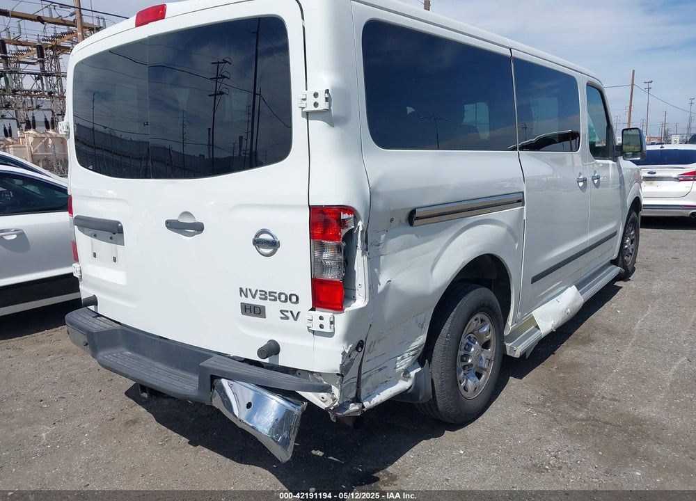 2013 NISSAN NV PASSENGER NV3500 HD SV V6 VIN: 5BZBF0AA9DN201418