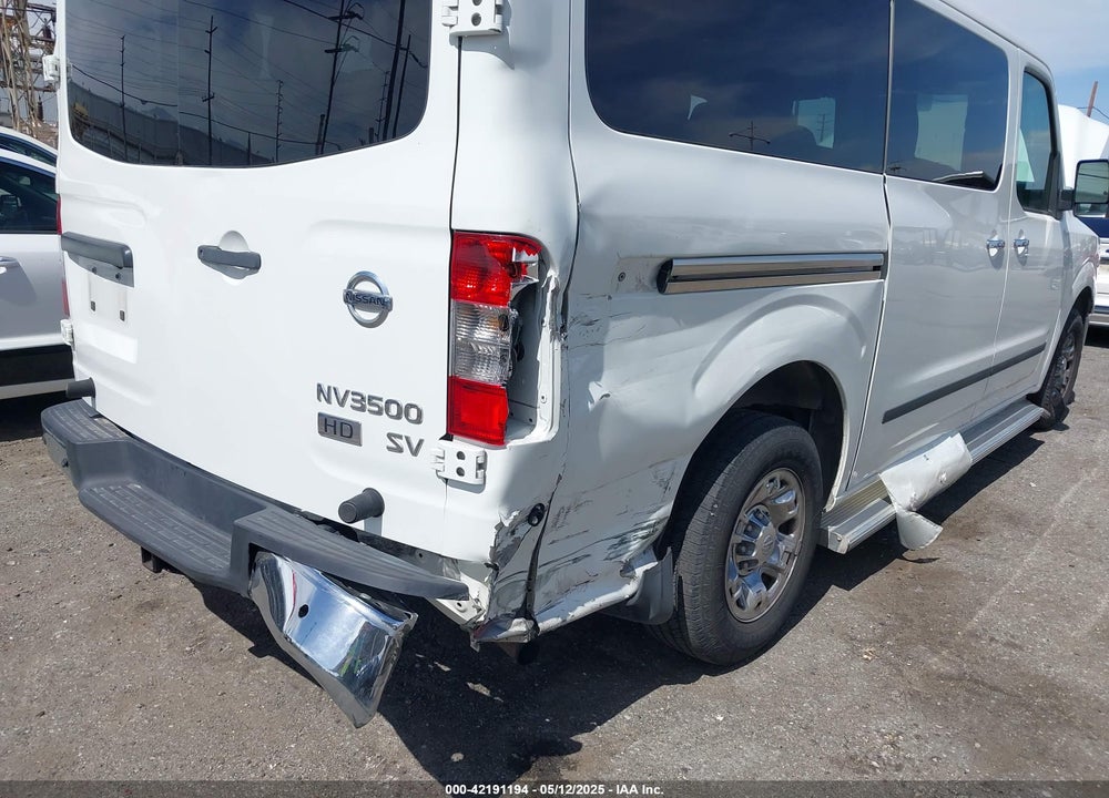 2013 NISSAN NV PASSENGER NV3500 HD SV V6 VIN: 5BZBF0AA9DN201418