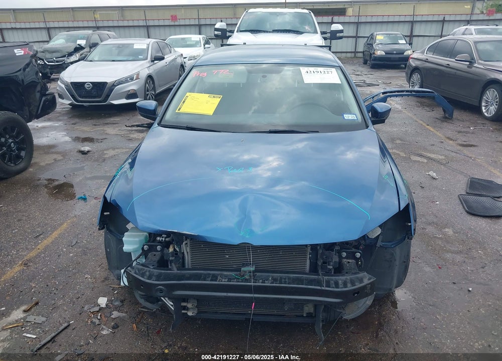 2017 VOLKSWAGEN JETTA VIN: 3VW2B7AJ7HM234046