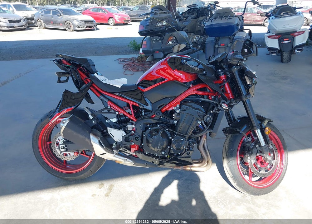2024 KAWASAKI ZR900 F VIN: ML5ZRDF12RDA71918