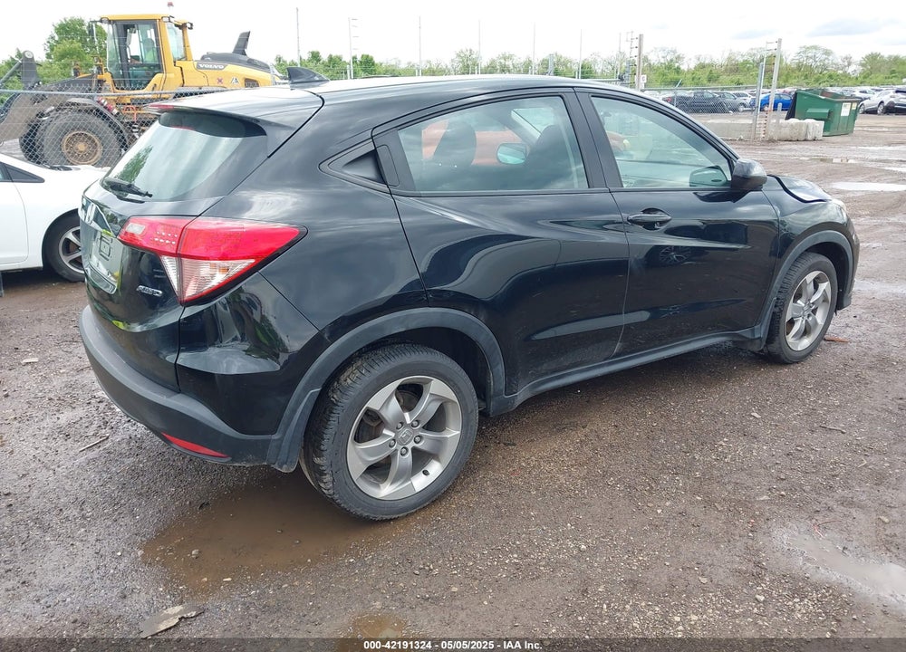 2018 HONDA HR-V VIN: 3CZRU6H37JG716382