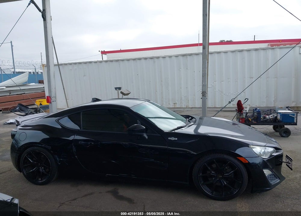 2016 SCION FR-S VIN: JF1ZNAA12G8708385