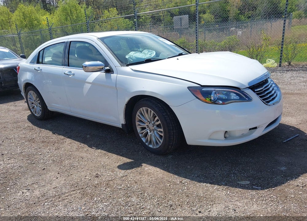 2013 CHRYSLER 200 LIMITED VIN: 1C3CCBCG7DN595998