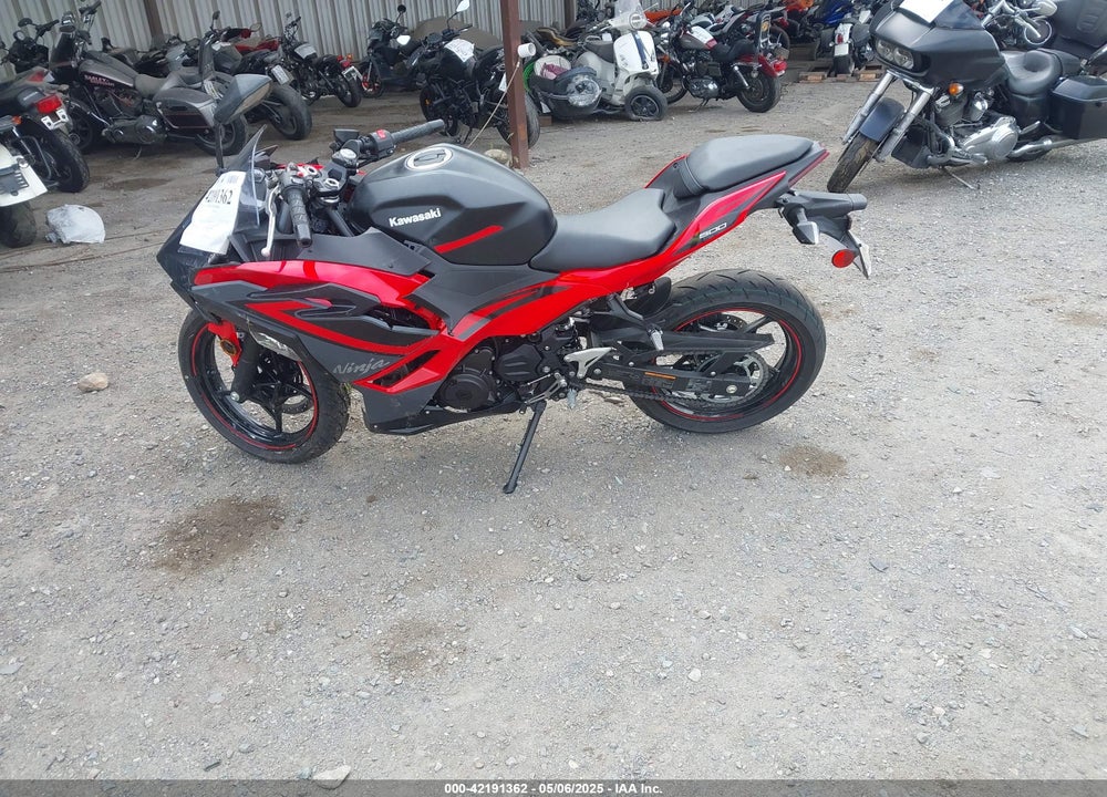 2025 KAWASAKI EX500 VIN: ML5EXGG1XSDA51488