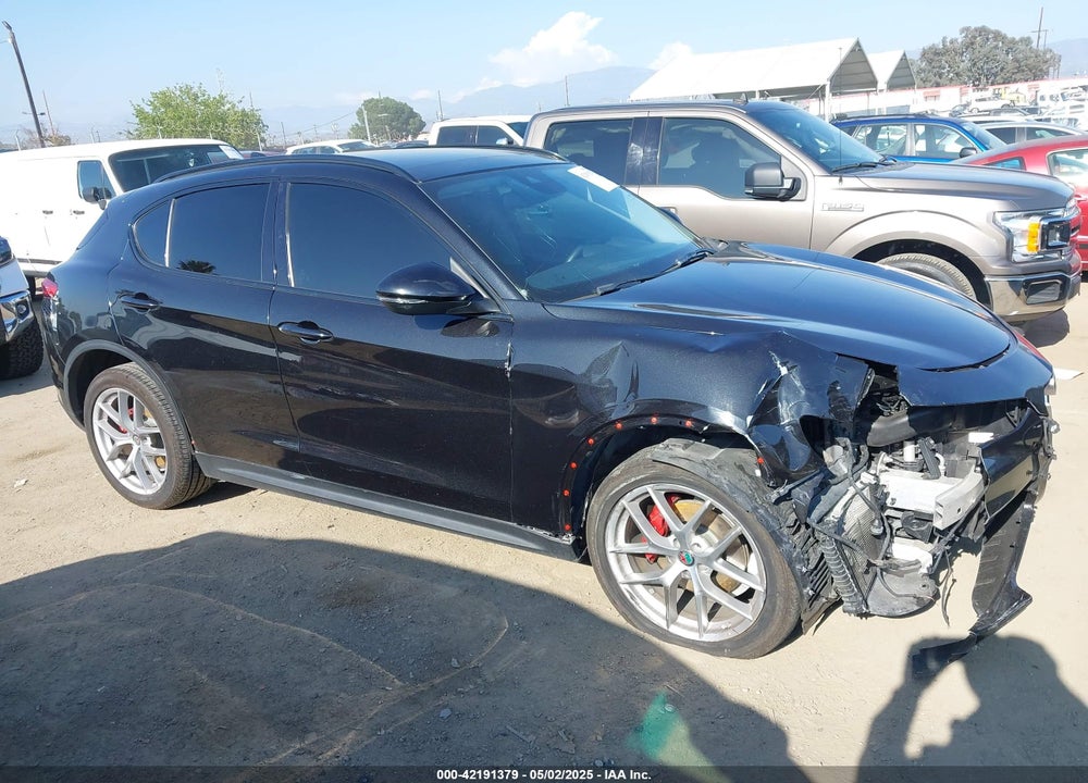 2019 ALFA ROMEO STELVIO SPORT RWD VIN: ZASPAJAN6K7C40084