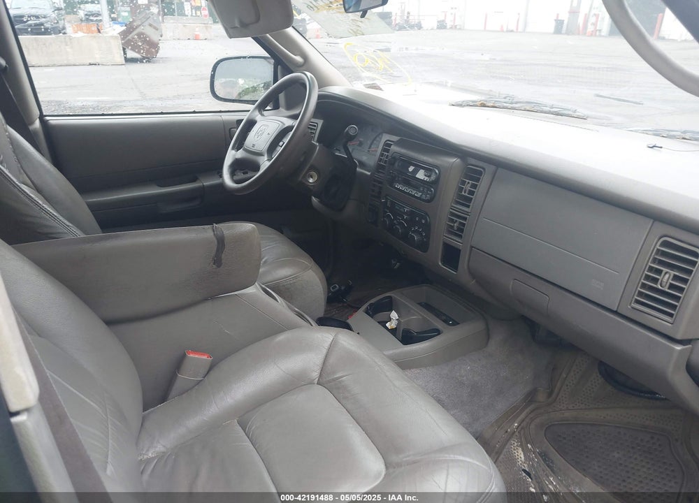 2003 DODGE DURANGO SLT VIN: 1D4HS48N13F543401