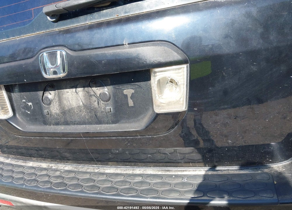 2006 HONDA PILOT VIN: 5FNYF28136B003348