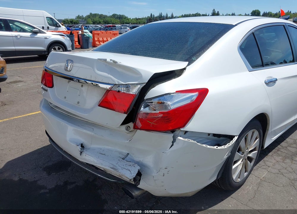 2015 HONDA ACCORD EX VIN: 1HGCR2F71FA183433