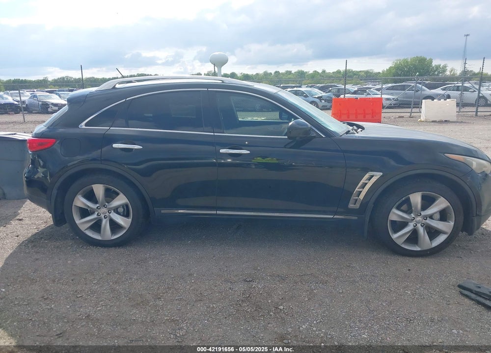 2009 INFINITI FX50 VIN: JNRBS18WX9M201623