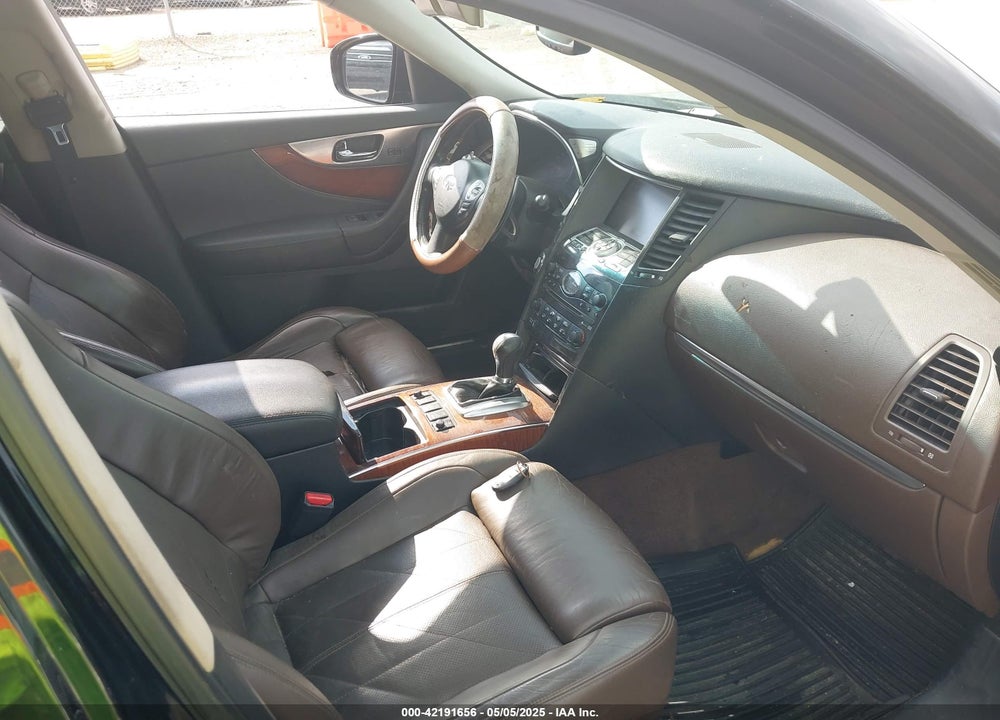 2009 INFINITI FX50 VIN: JNRBS18WX9M201623