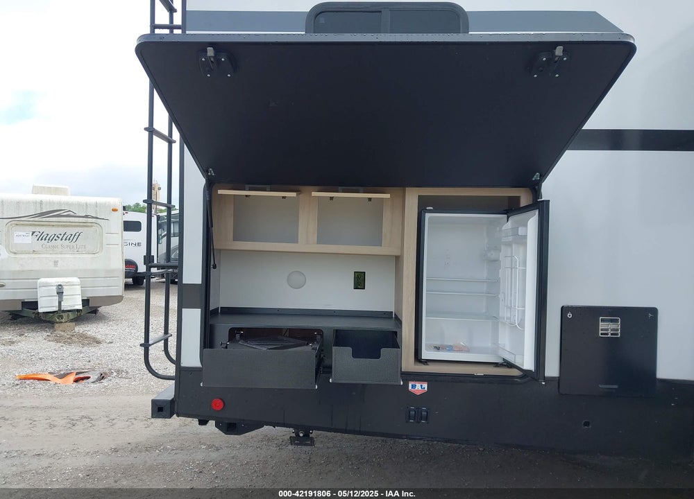 2025 WINNEBAGO VOYAGE VIN: 54CTV1420S6068105