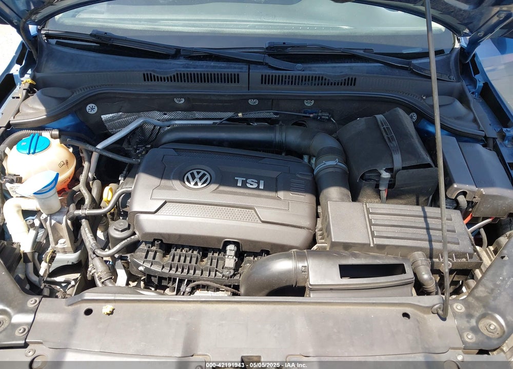 2015 VOLKSWAGEN JETTA VIN: 3VWD17AJ0FM258133