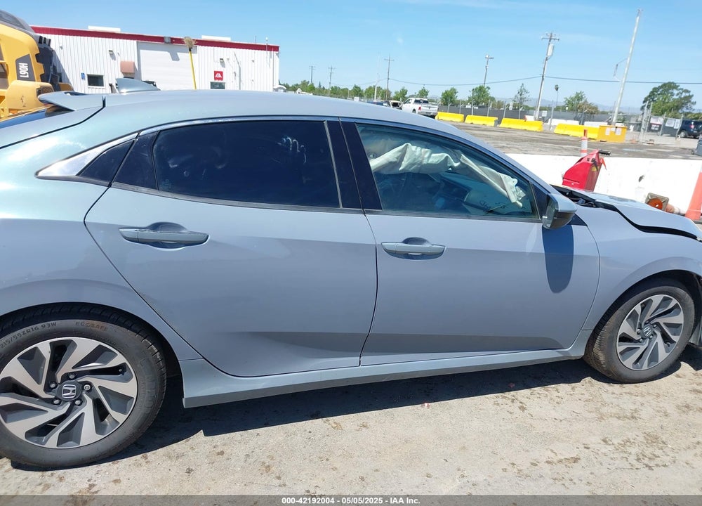 2019 HONDA CIVIC LX VIN: SHHFK7H39KU414117