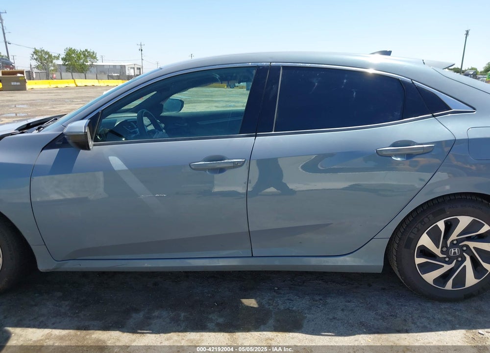 2019 HONDA CIVIC LX VIN: SHHFK7H39KU414117