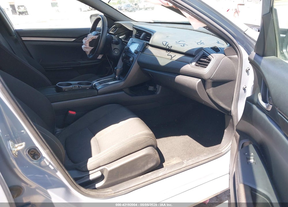 2019 HONDA CIVIC LX VIN: SHHFK7H39KU414117