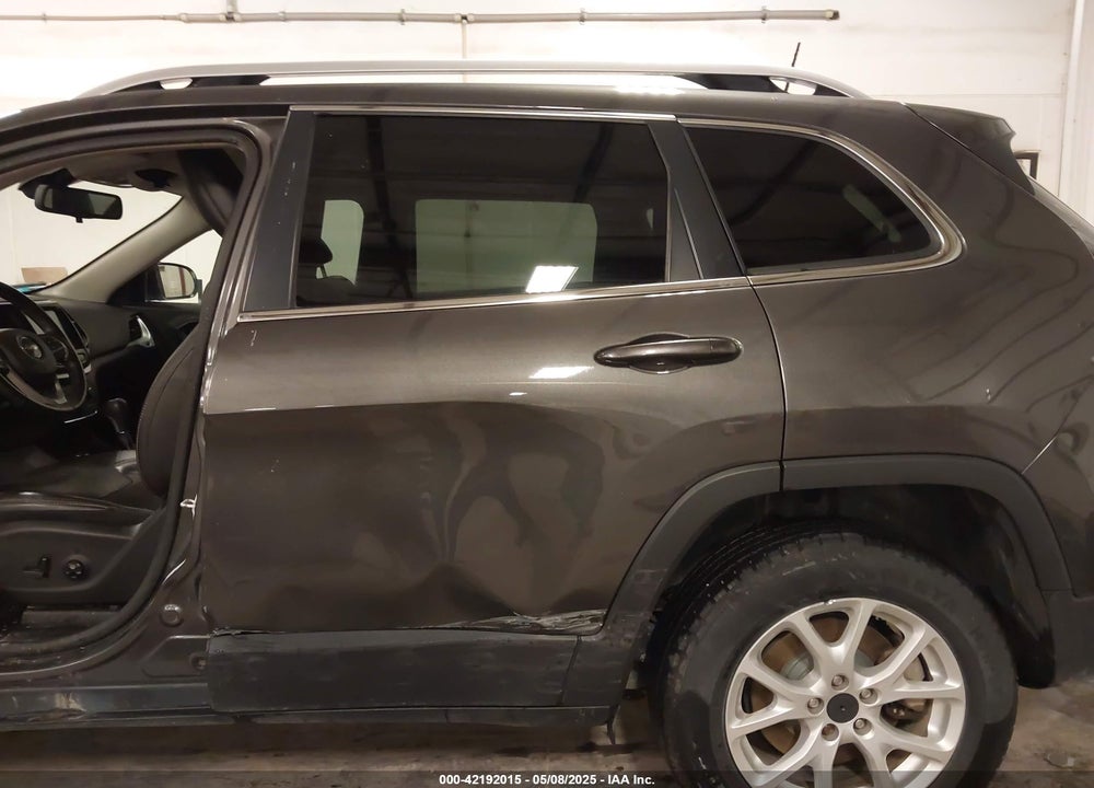 2018 JEEP CHEROKEE LATITUDE PLUS 4X4 VIN: 1C4PJMLB4JD579830