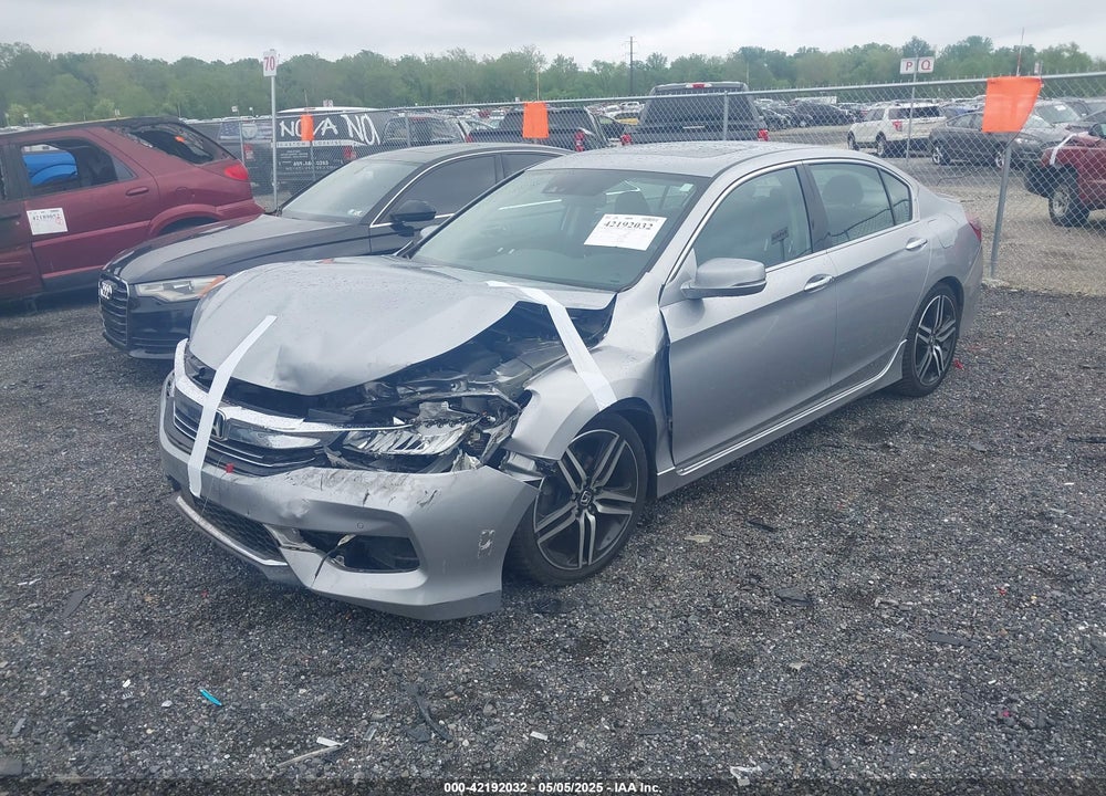 2017 HONDA ACCORD VIN: 1HGCR3F98HA033961
