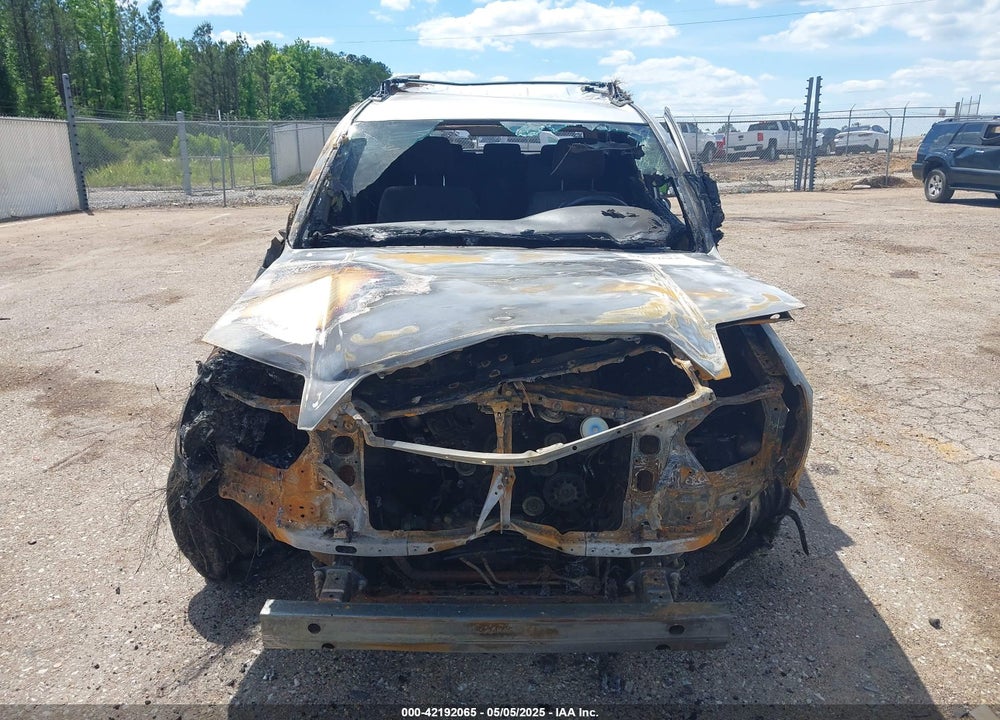 2004 TOYOTA 4RUNNER SR5 V6 VIN: JTEZU14R040035813