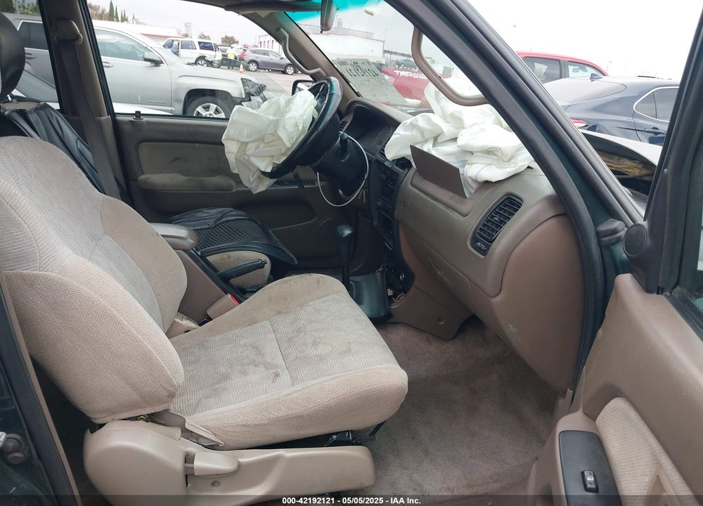1999 TOYOTA 4RUNNER SR5 V6 VIN: JT3GN86R8X0100737